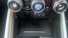 Renault Clio 1.6 E-TECH full hybrid 145 Techno 5dr Auto Hybrid Hatchback